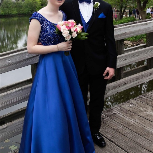 Prom Dress - Picture 3 of 4